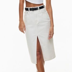 Aritzia - Denim Forum The '90s Halle Denim Skirt